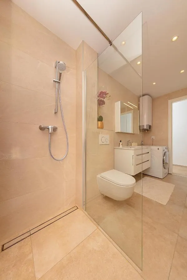 Apartment Apartman Seaside 6 Banjole Croatia
